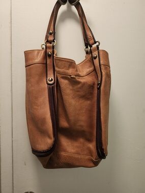 Dolce &Gabbana Classic Tan Leather Tote Bag with Dark Trim